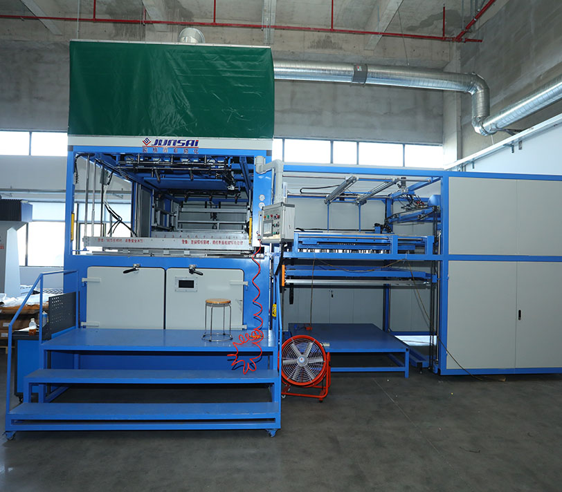 Thick Sheet Molding Machine